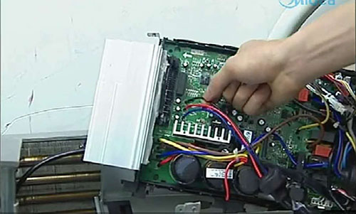 五莲美的空调电话是多少